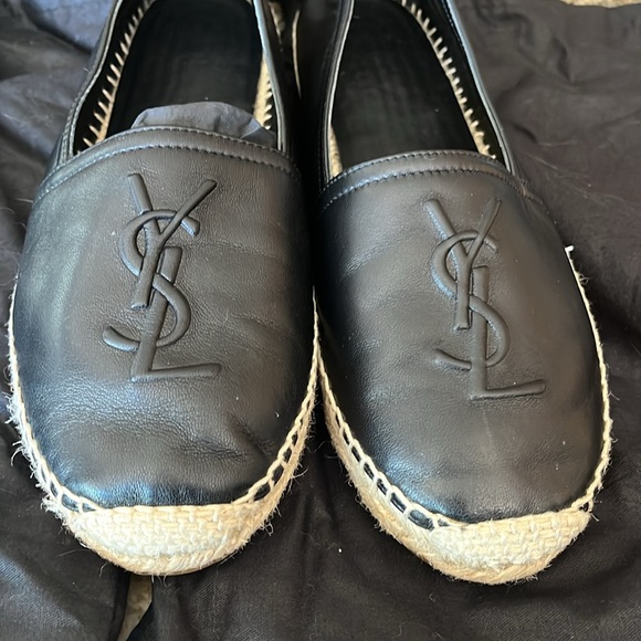 YSL logo embossed leather espadrilles - Picture 4 of 8